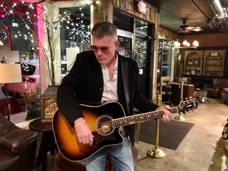 brad ratledge live.jpg